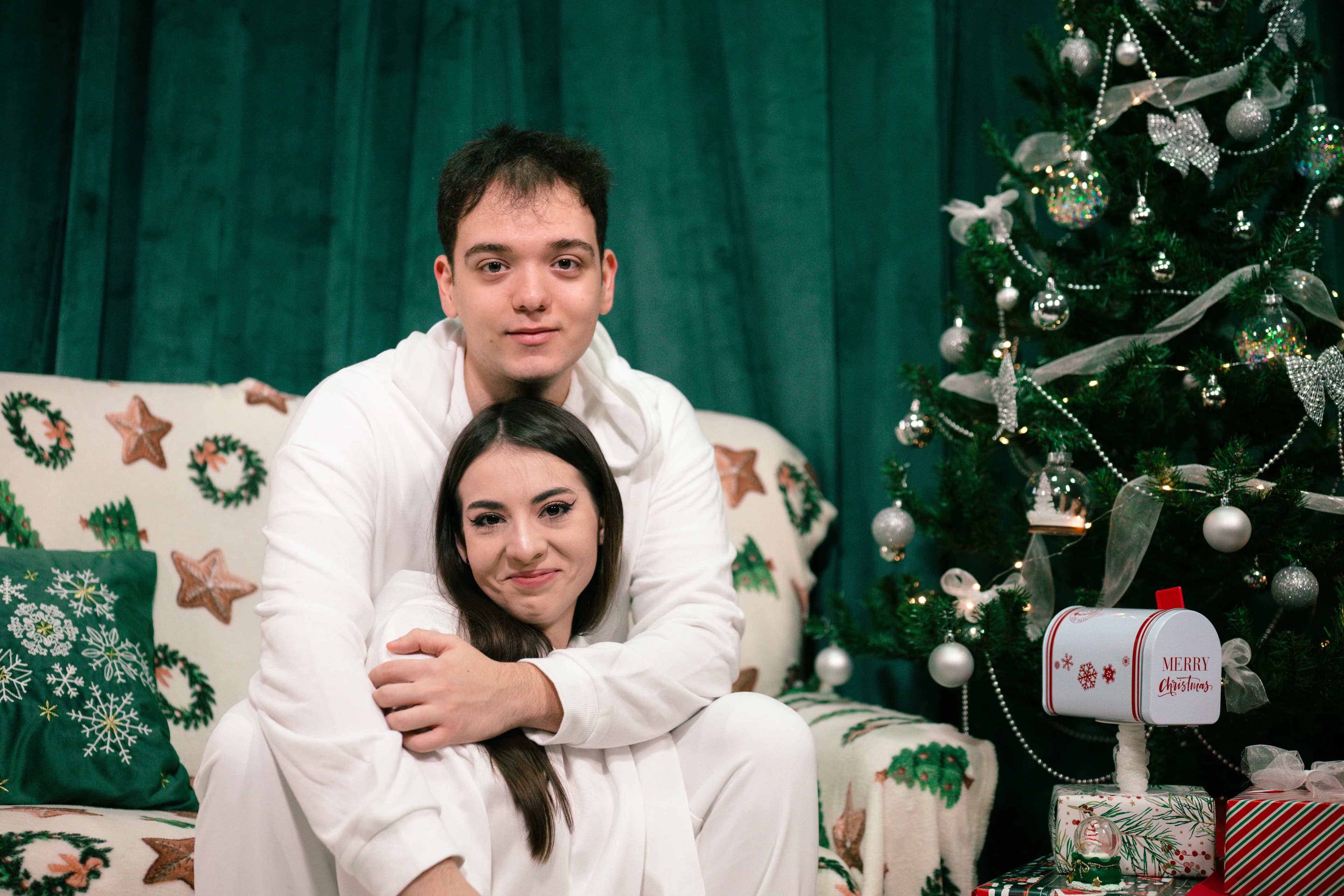 Christmas studio photo session 3 — Focus Duo Photography